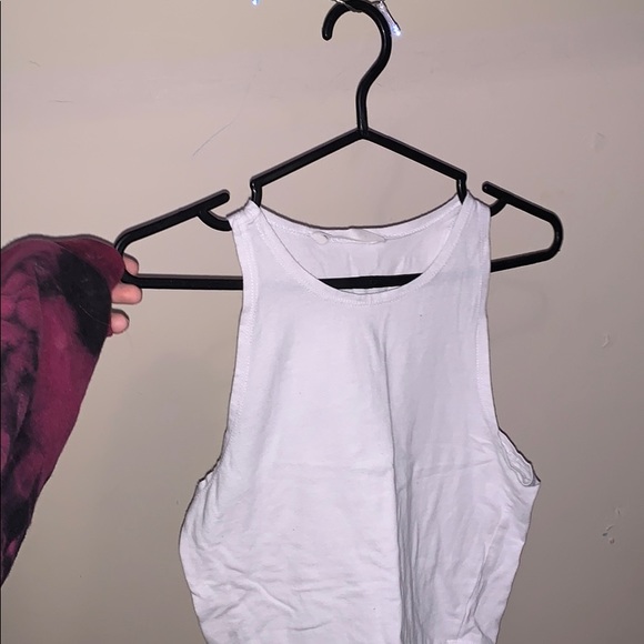 white cropped tank top - Picture 1 of 1